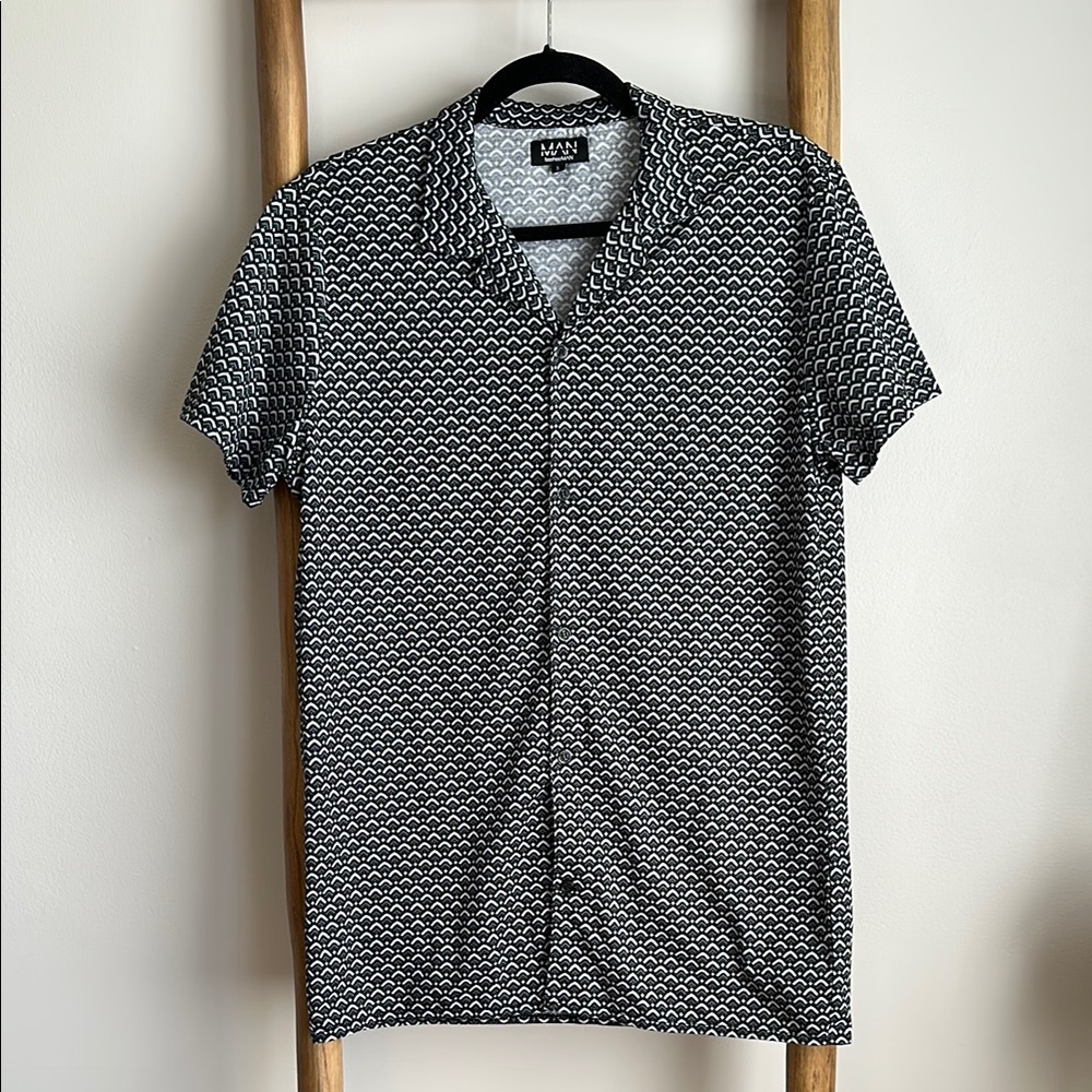 Boohoo Mens Black and White Patterned Shirt